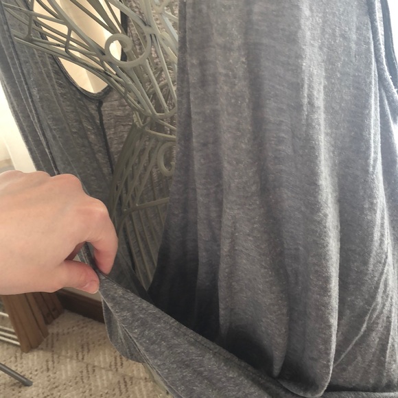 🎉HP🎉 UO Silence + Noise Emlyn Surplice Tank Top - Picture 4 of 12